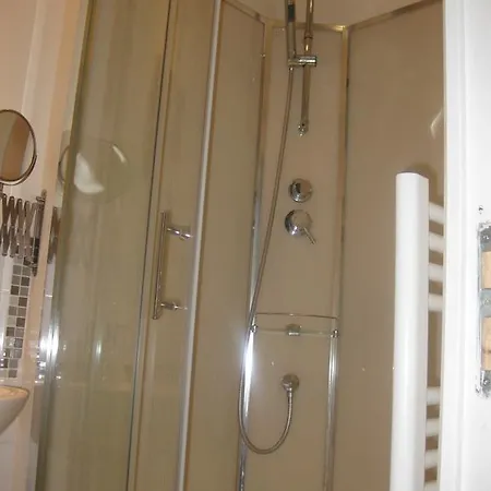 Le Petit Cochon D' Hotes 3*