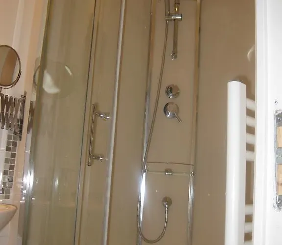 Le Petit Cochon D' Hotes 3*